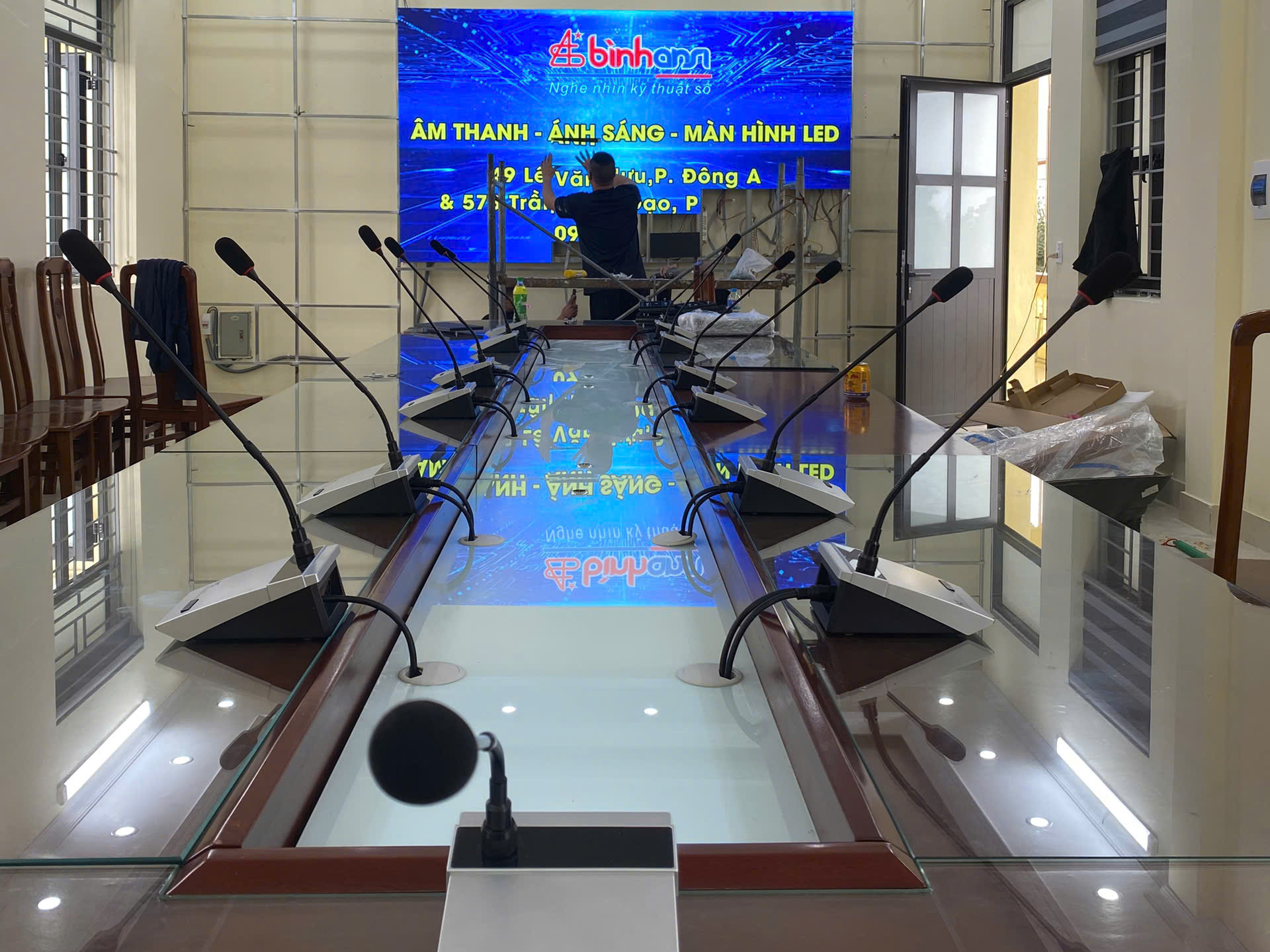 BÌNH ANSI – Nhà thầu âm thanh ánh sáng, màn hình LED chuyên nghiệp